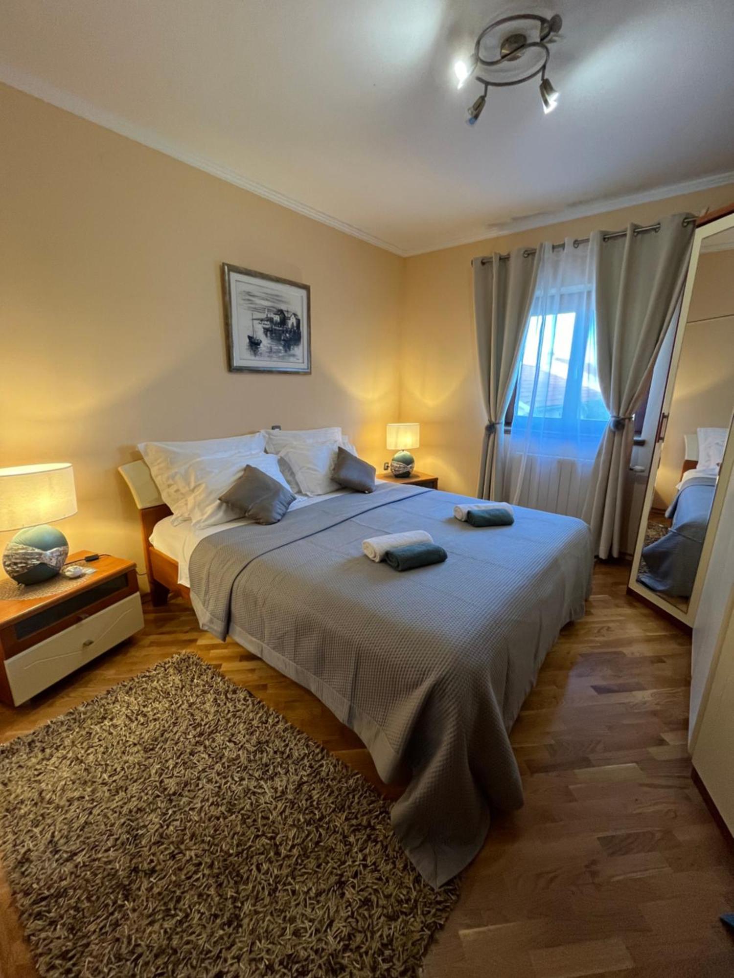 Apartman Adrijan Sukošan Exterior foto